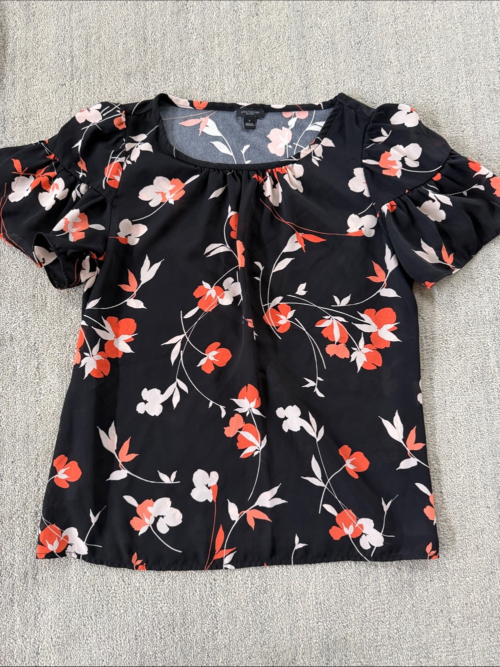 Ann Taylor Black Floral Flutter Sleeve Blouse with Coral & White Blooms Medium